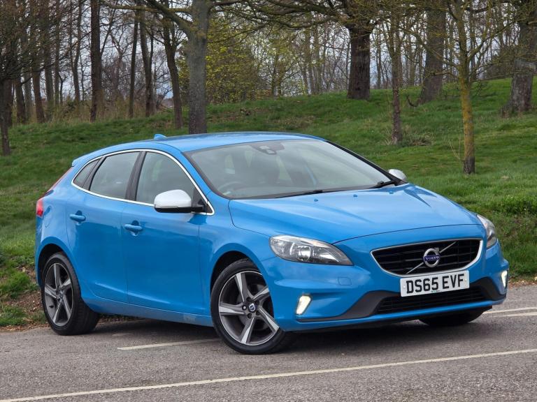 2015 Volvo V40 T2 [122] R DESIGN 5dr HATCHBACK PETROL Manual