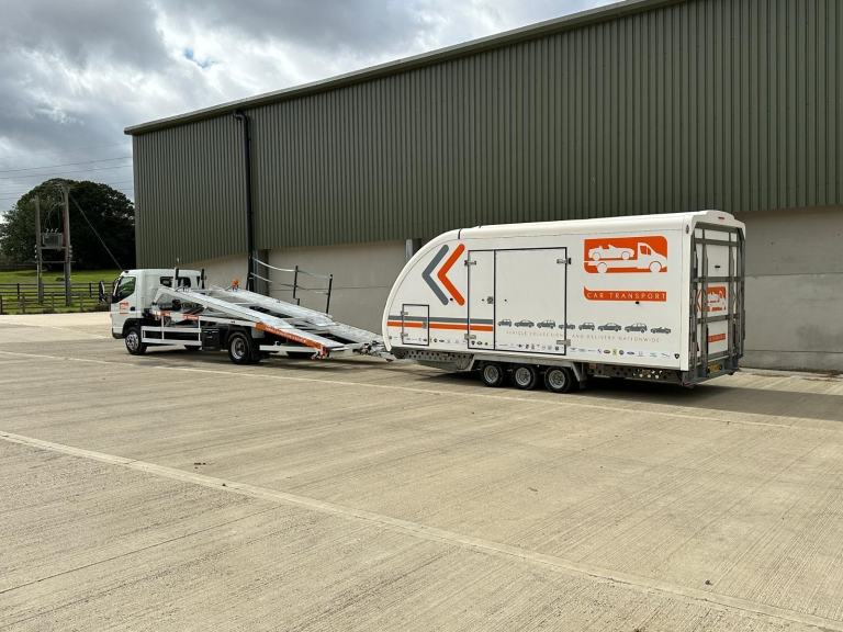 2021 Mitsubishi Fuso Canter Transporter & 2022 Woodford Enclosed Trailer 1 Owner