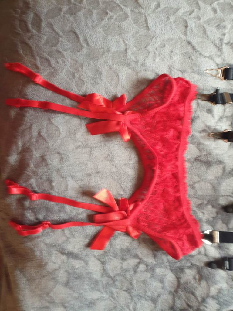 Brand new garter belt 