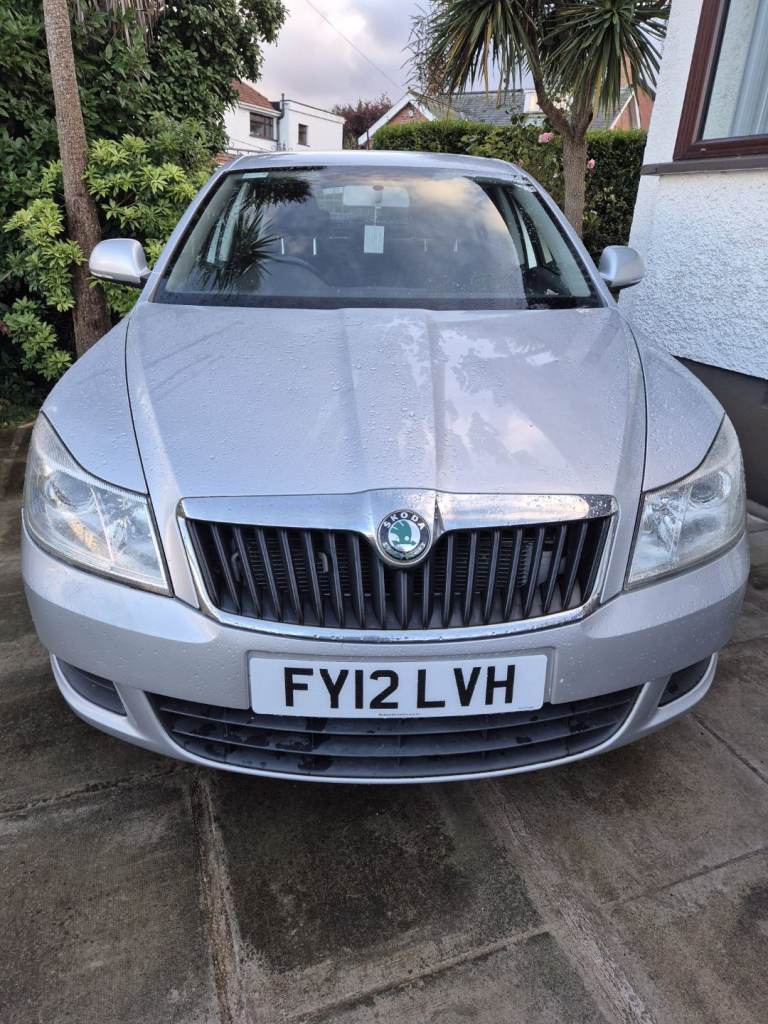 Skoda, OCTAVIA, Hatchback, 2012, Manual, 1598 (cc), 5 doors