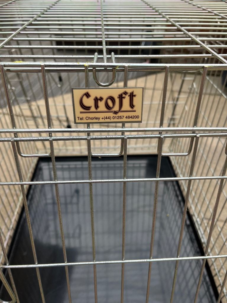 Croft Dog crate