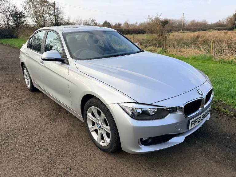 2013 BMW 3 Series 316i ES 4dr 1 owner, 1yrs Mot 6mth RAC warranty 1yrs RAC roadside assist