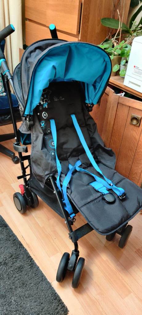 Silver Cross Pop Stroller used 2 weeks only. excellent condition