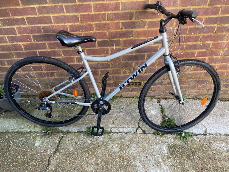 Adults B’Twin Riverside Hybrid Bicycle  8 Speed