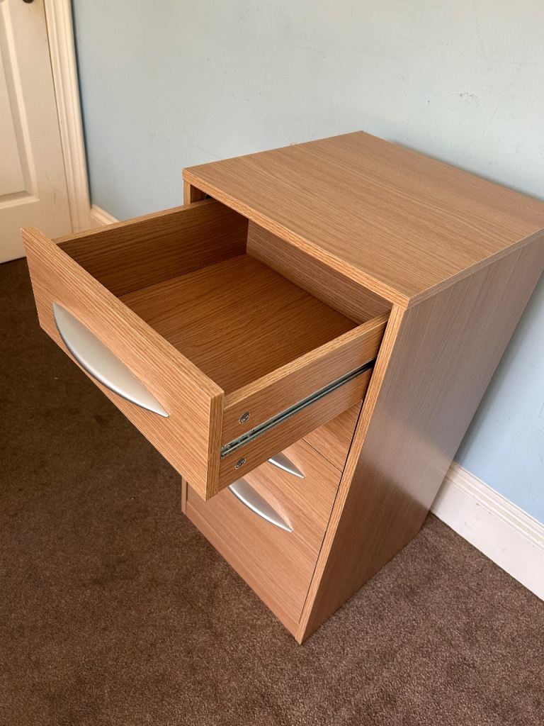 Home Office Unit with 3 Drawers and 1 Filing Drawer H31.5in/80cm W15.5in/39.5cm D15.5in  C617