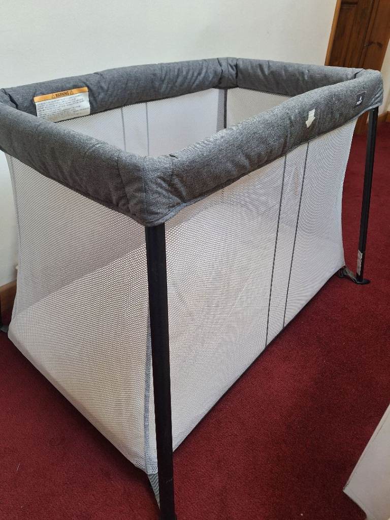 BABYLO LITEWAY TRAVEL COT - Grey Mesh, Excellent  Condition, Birth to 15kg