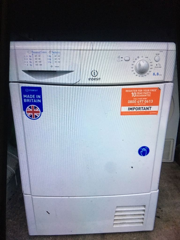Indesit 8kg condenser drier 