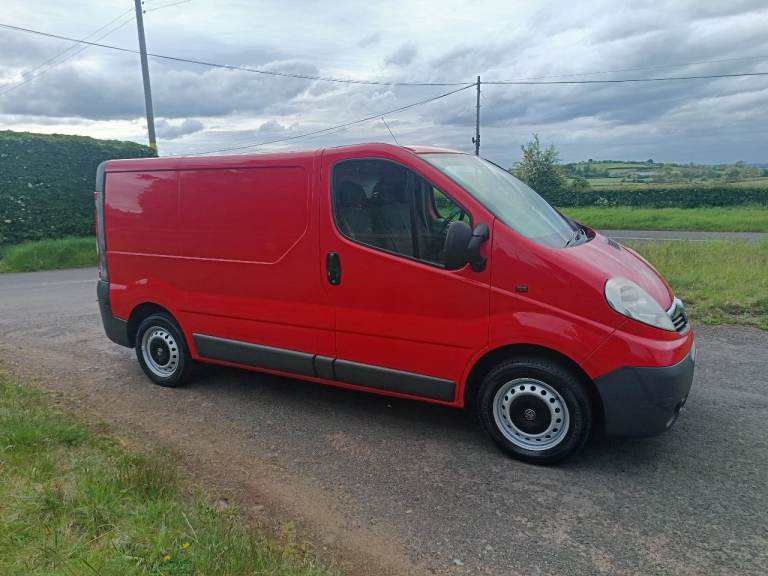 Vauxhall Vivaro 2.0 cdti 115ps swb, not Ford, Renault, Peugeot, Citroen, Vw