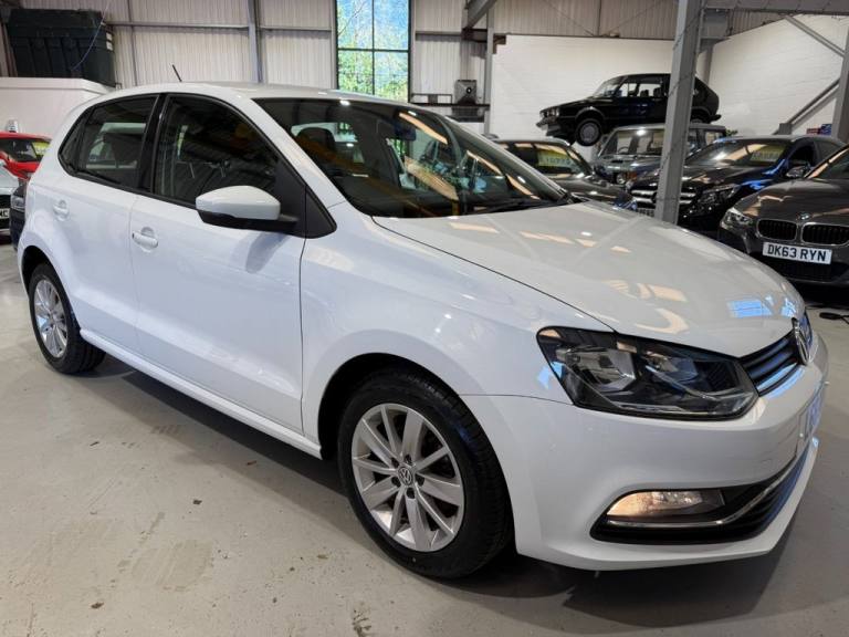 2014 Volkswagen Polo 1.0 SE 5dr HATCHBACK PETROL Manual