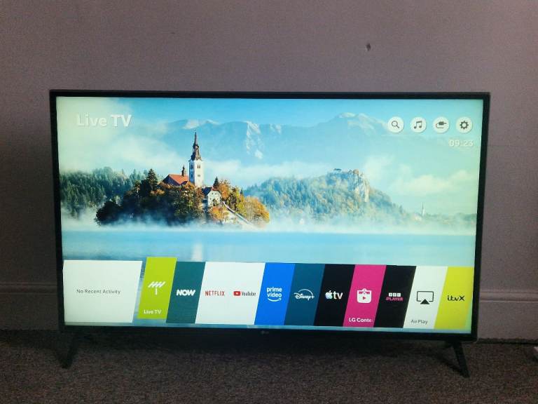 LG Smart TV HDR 4K Ultra HD Led 49 inches for sale 