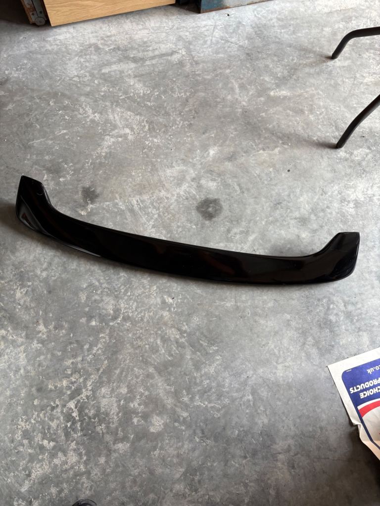 Car Black Spoiler 