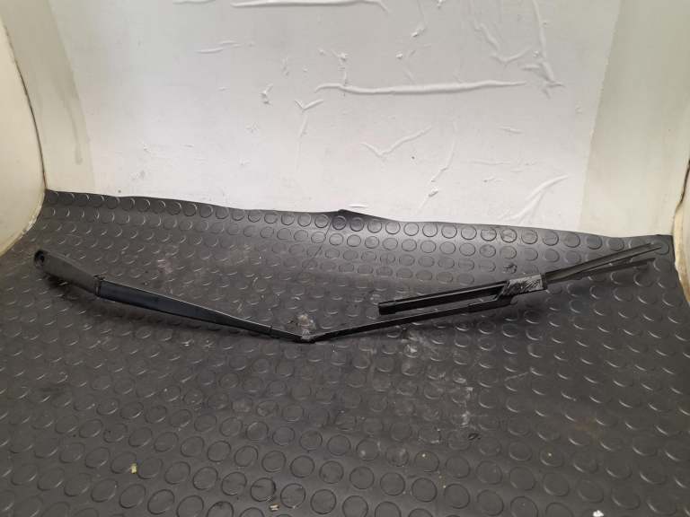 Nissan Juke Wiper Arm 2019-2026 5 Door Hatchback