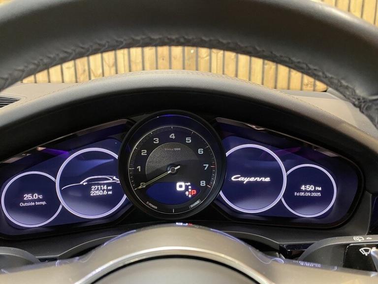 2022 Porsche Cayenne V6 E-Hybrid SUV HYBRID Automatic