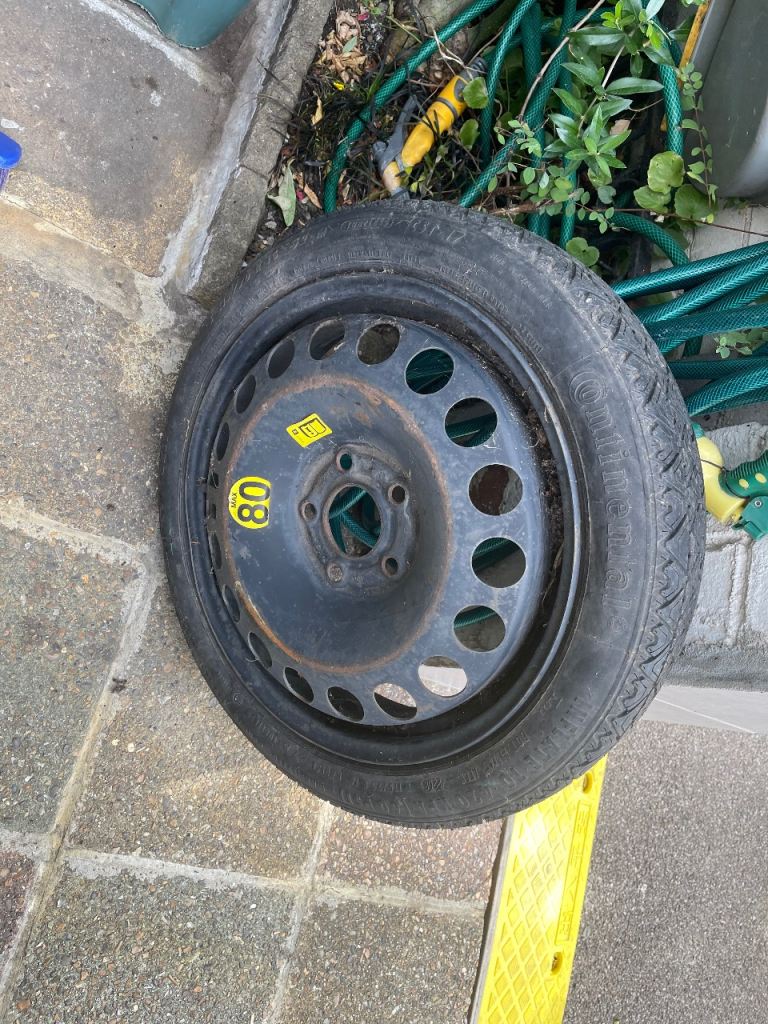 Universal spare wheel as new tyre (originally from Vauxhal zafera) 