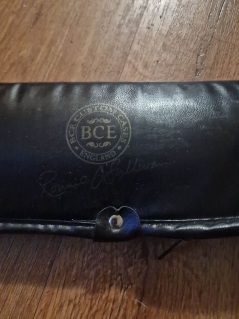 Pool cues for sale and BCE Ronnie O'Sullivan Snooker Cue Set with Case