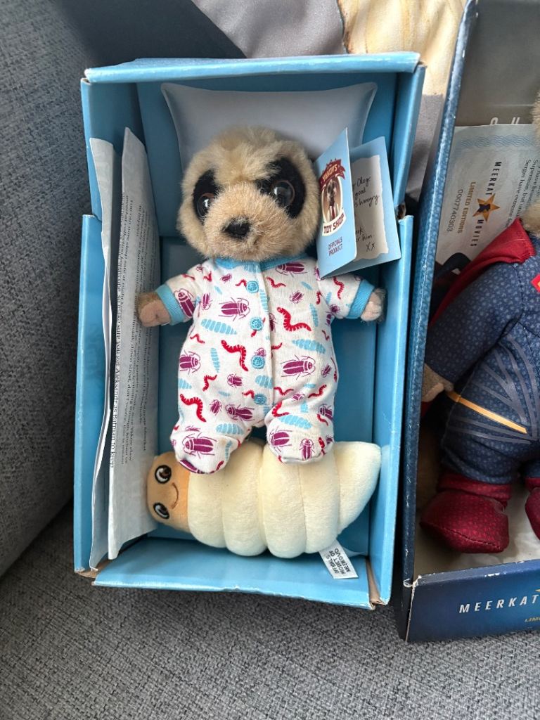 Limited edition meerkats