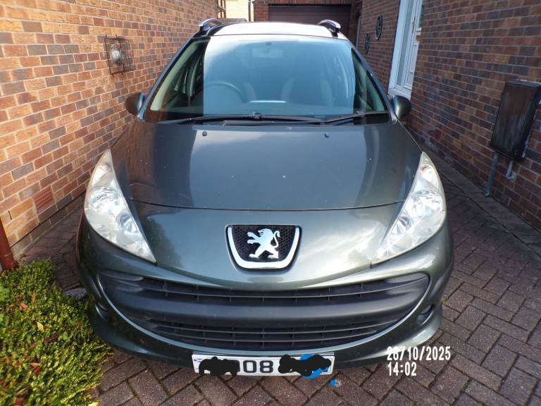 Breaking peugeot 207 estate for parts