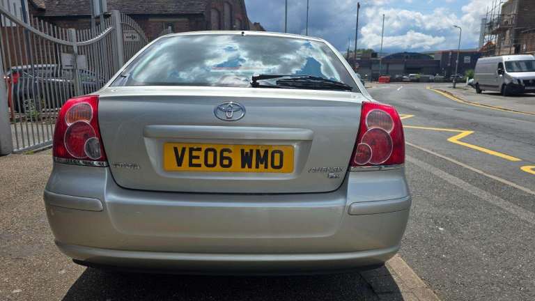 Toyota, AVENSIS, Hatchback, 2006, Manual, 1794 (cc), 5 doors, FSH