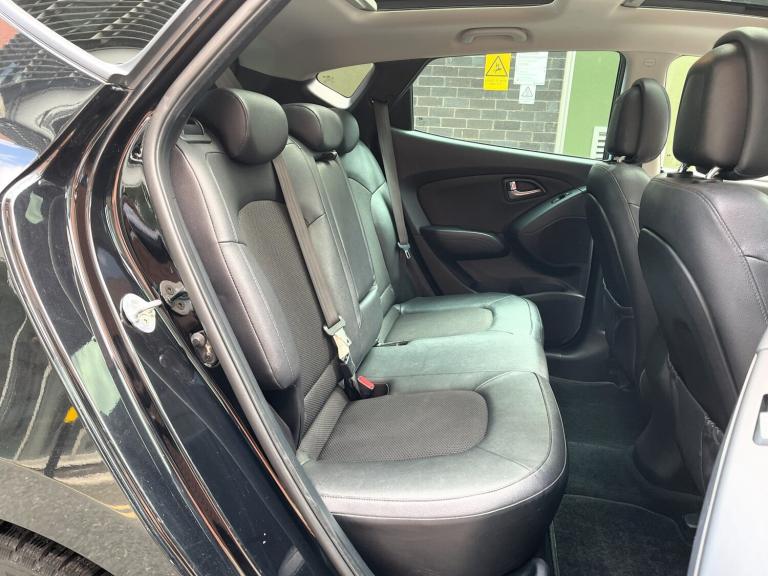 HYUNDAI IX35 1.7 CRDi GO! 2014