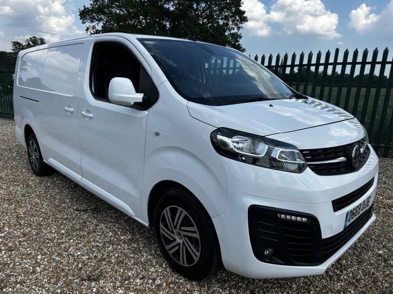 VAUXHALL VIVARO 1.5 Turbo D 2900 Sportivel lwb euro 6 no vat 2019