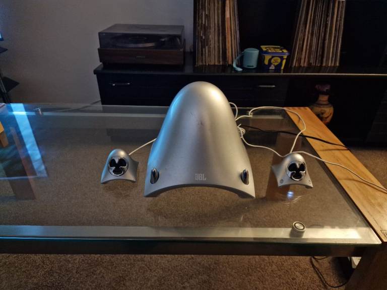 JBL creature ll   speakers 