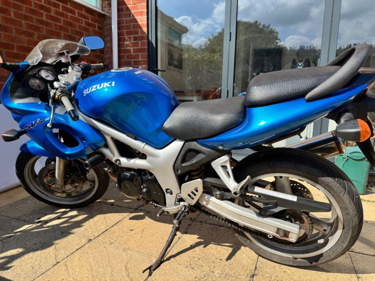 Suzuki, SV, 1999, 645 (cc)