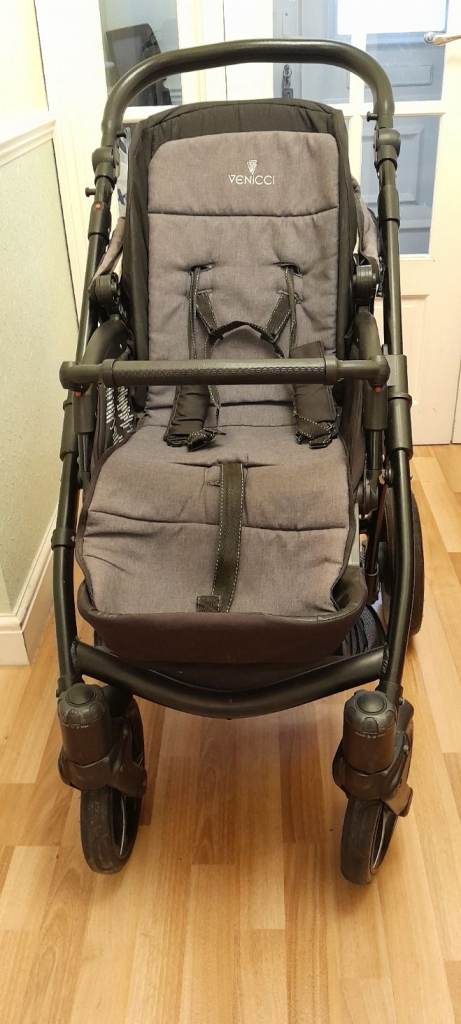 Venicci 3 in 1 travel system