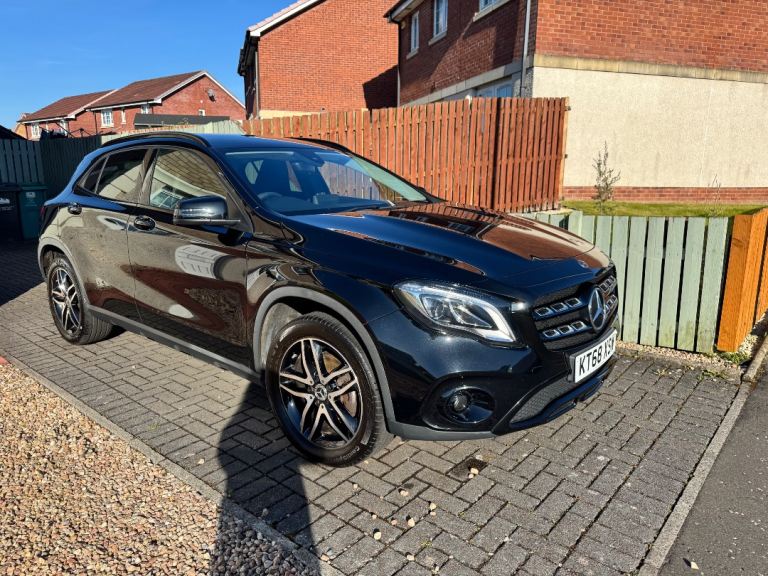 Mercedes-Benz, GLA, Estate, 2019, Manual, 1595 (cc), 5 doors