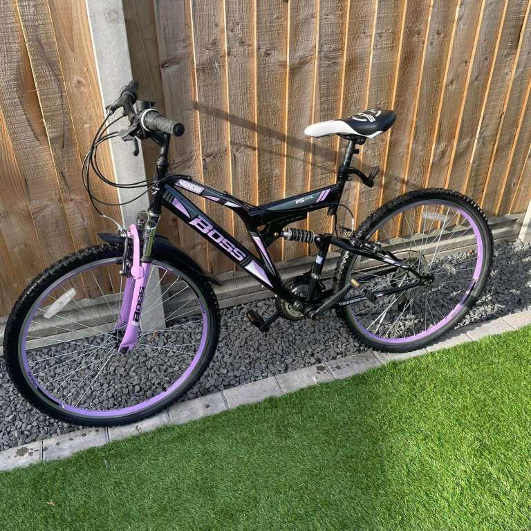 Boss Full Suspension Mountain Bike - Adult - £90-£100