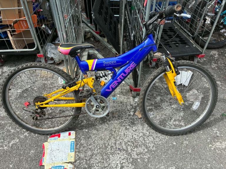 Boys bike 24” 9-14yrs