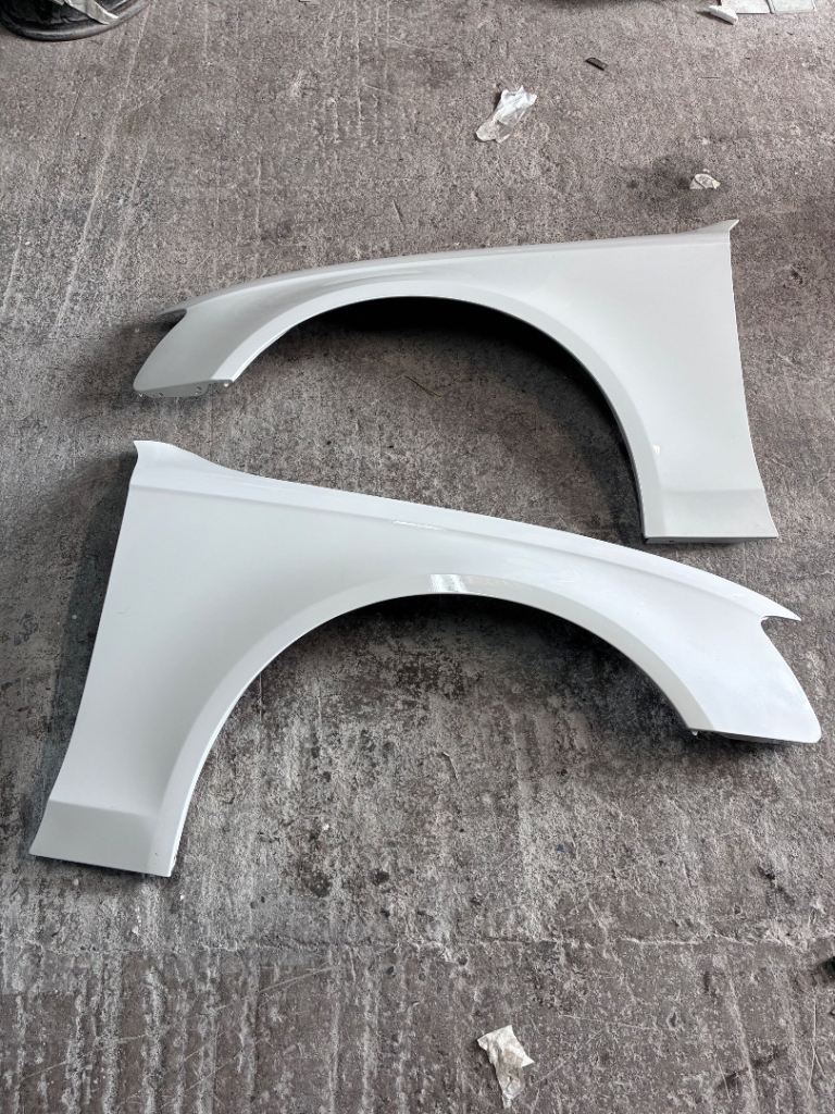 Audi a4 b8 wings