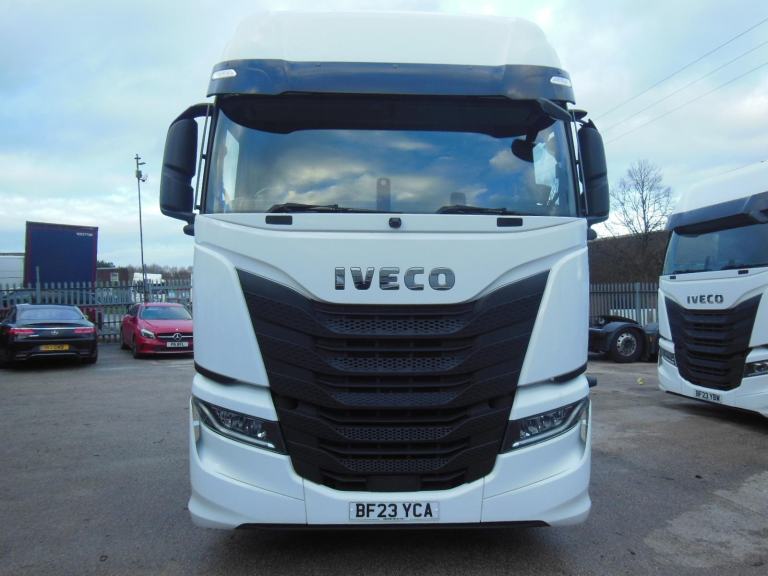 Iveco S-WAY 490 6x2