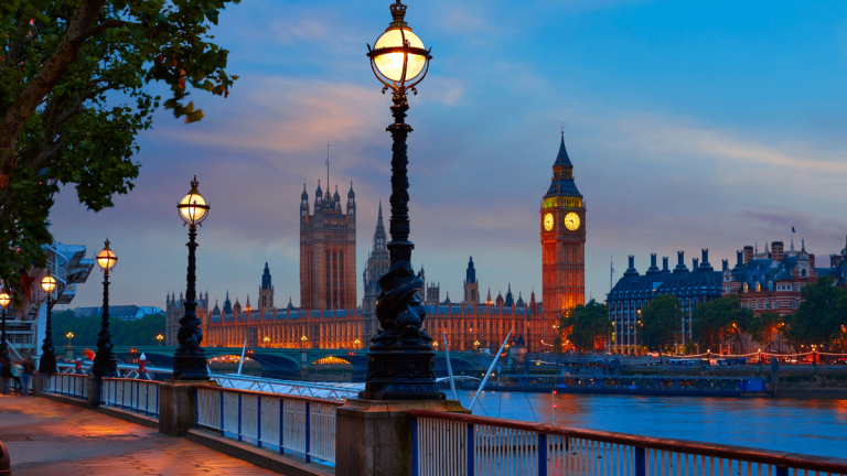 Travel Partner Wanted – Trips, Food & Exploring New Places