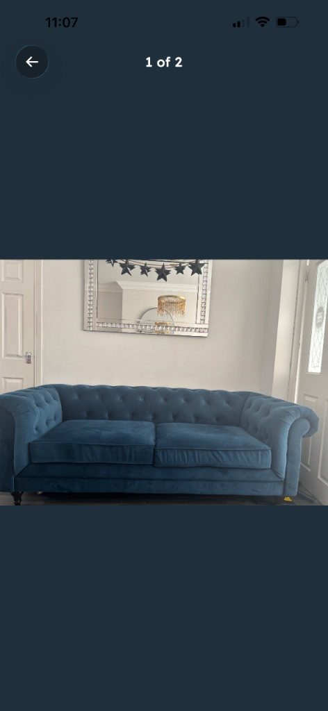 Chester 3 and 2 steater sofa £220