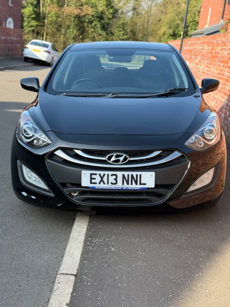 2013 Hyundai i30 1.6 CRDi Long MOT £20 road tax