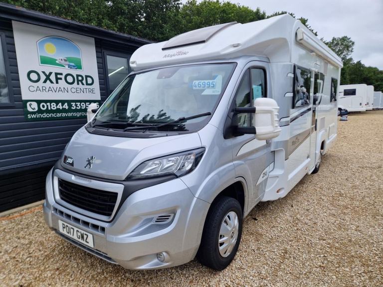 2017 Elddis Majestic 255