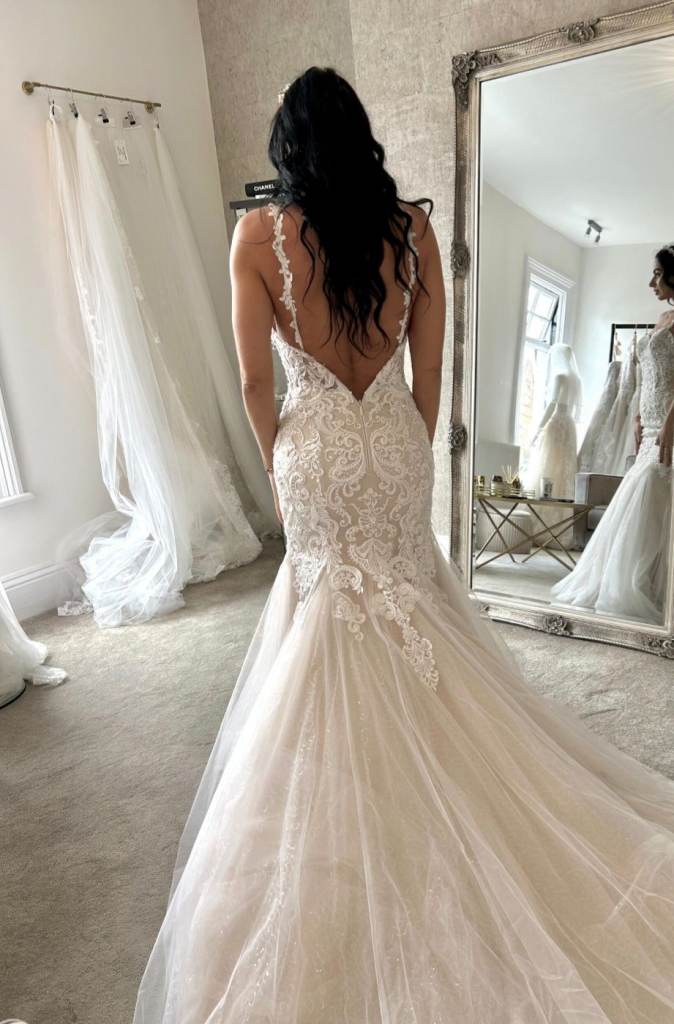Stunning Wedding Dress with Lace Detail 