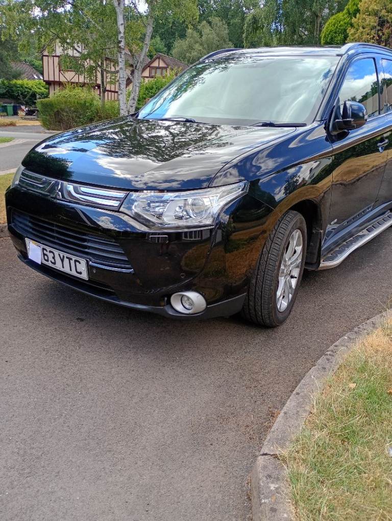 MITSUBISHI OUTLANDER 