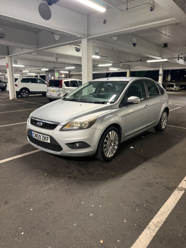 2009 Ford Focus Titanium Automatic