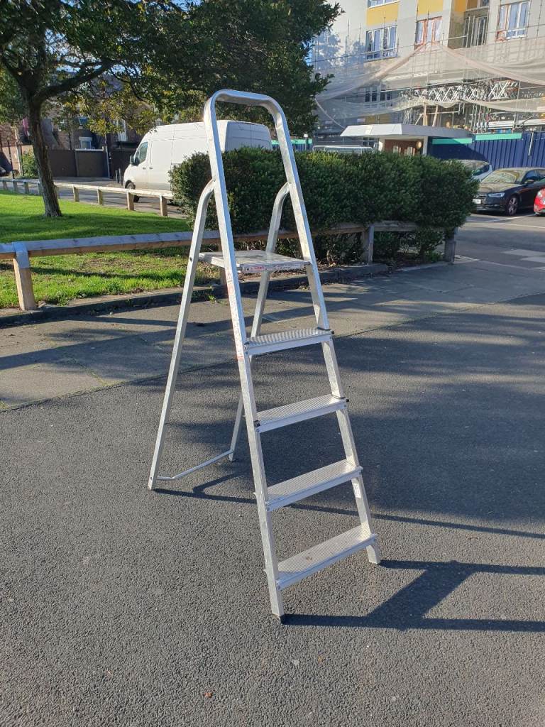 ...ABRU step ladder ++++
