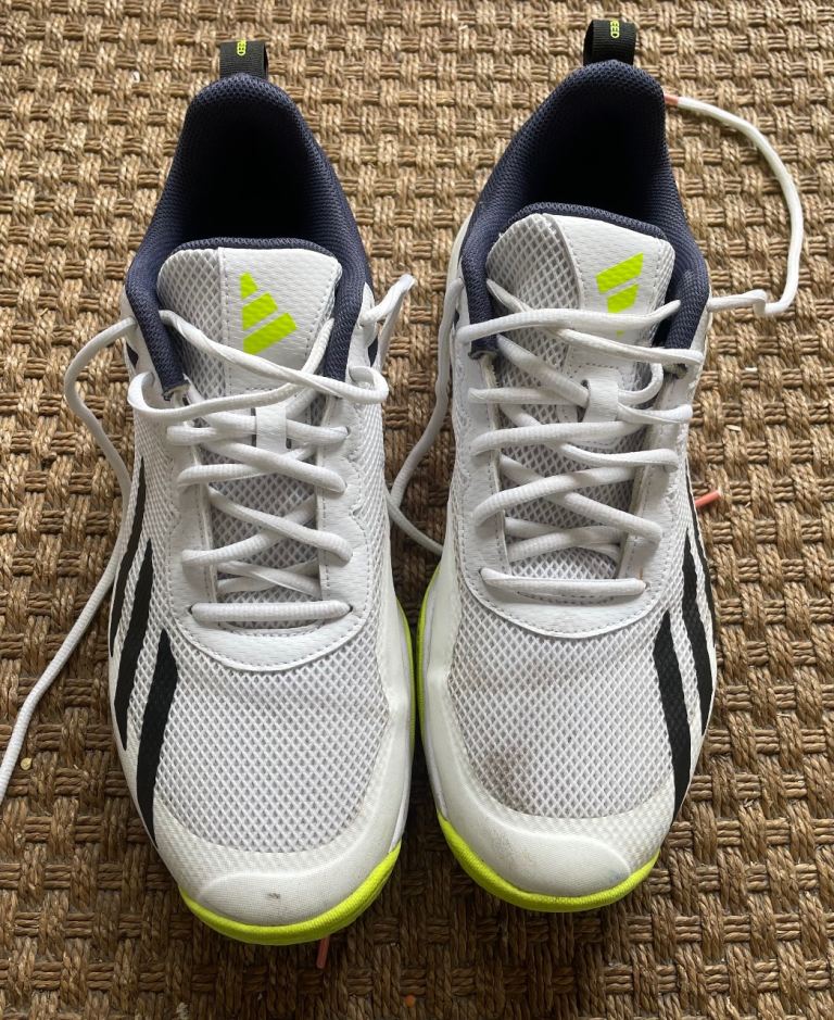 Adidas tennis trainers, used once. Size 10. 