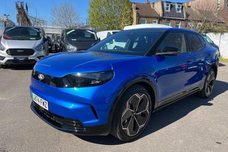 2024 Ford Capri Extended Range 77kWh Premium RWD 5dr Automatic Automatic SUV Electric Automatic