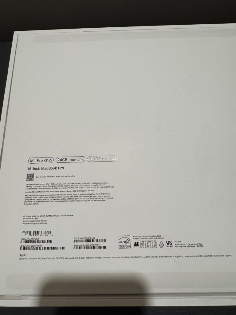 16 inch MacBook Pro m4 silver - unused