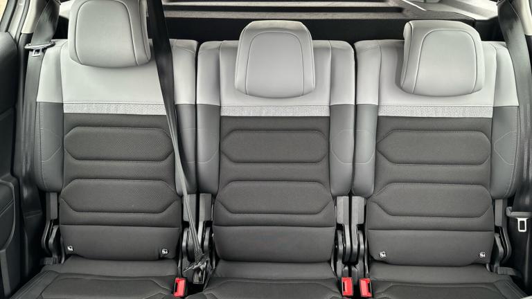 2024 Citroen C5 Aircross 1.6 14.2kWh MAX SUV 5dr Petrol Plug-in Hybrid e-EAT8 Euro 6 (s/s) (225 p...