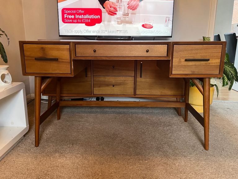 West Elm Mid-Century Modern Acorn Desk (132 cm)