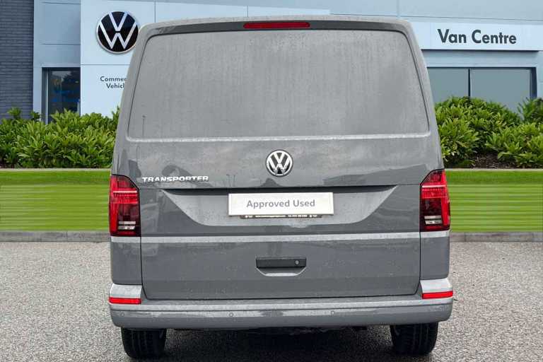 2024 Volkswagen Transporter 2.0 TDI 110 Highline Van Van Manual