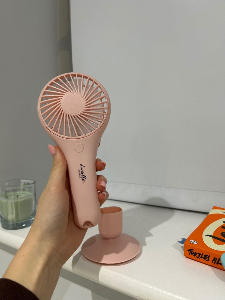 Portable Handheld fan with stand