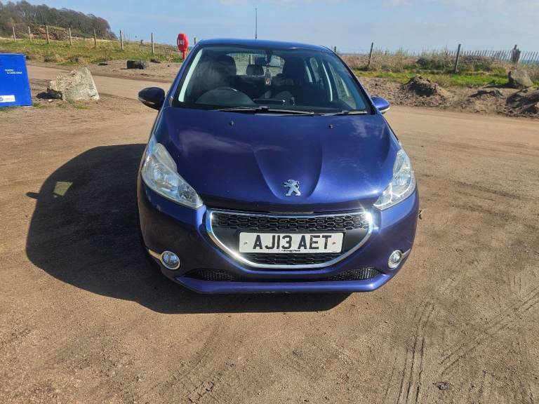 Peugeot, 208, Hatchback, 2013, Manual, 1398 (cc), 5 doors