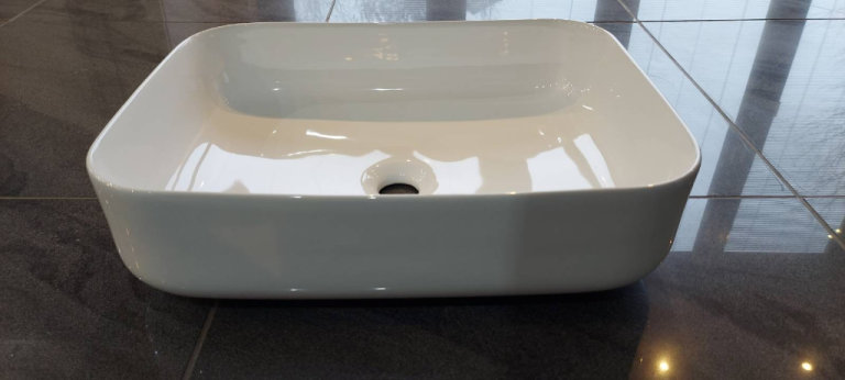 Brand New Better Bathrooms Rectangular Countertop Basin 