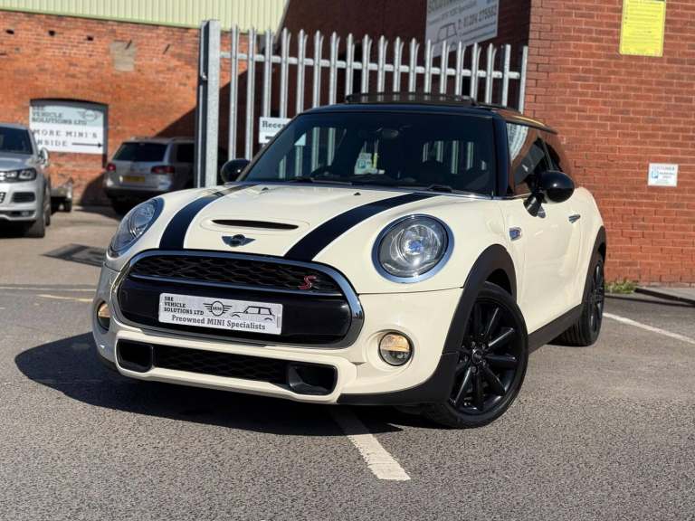 2015 MINI Hatch 2.0 Cooper S 3dr HATCHBACK PETROL Manual
